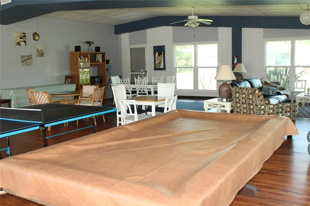 5062 Live Oak Circle Bradenton FL 34207