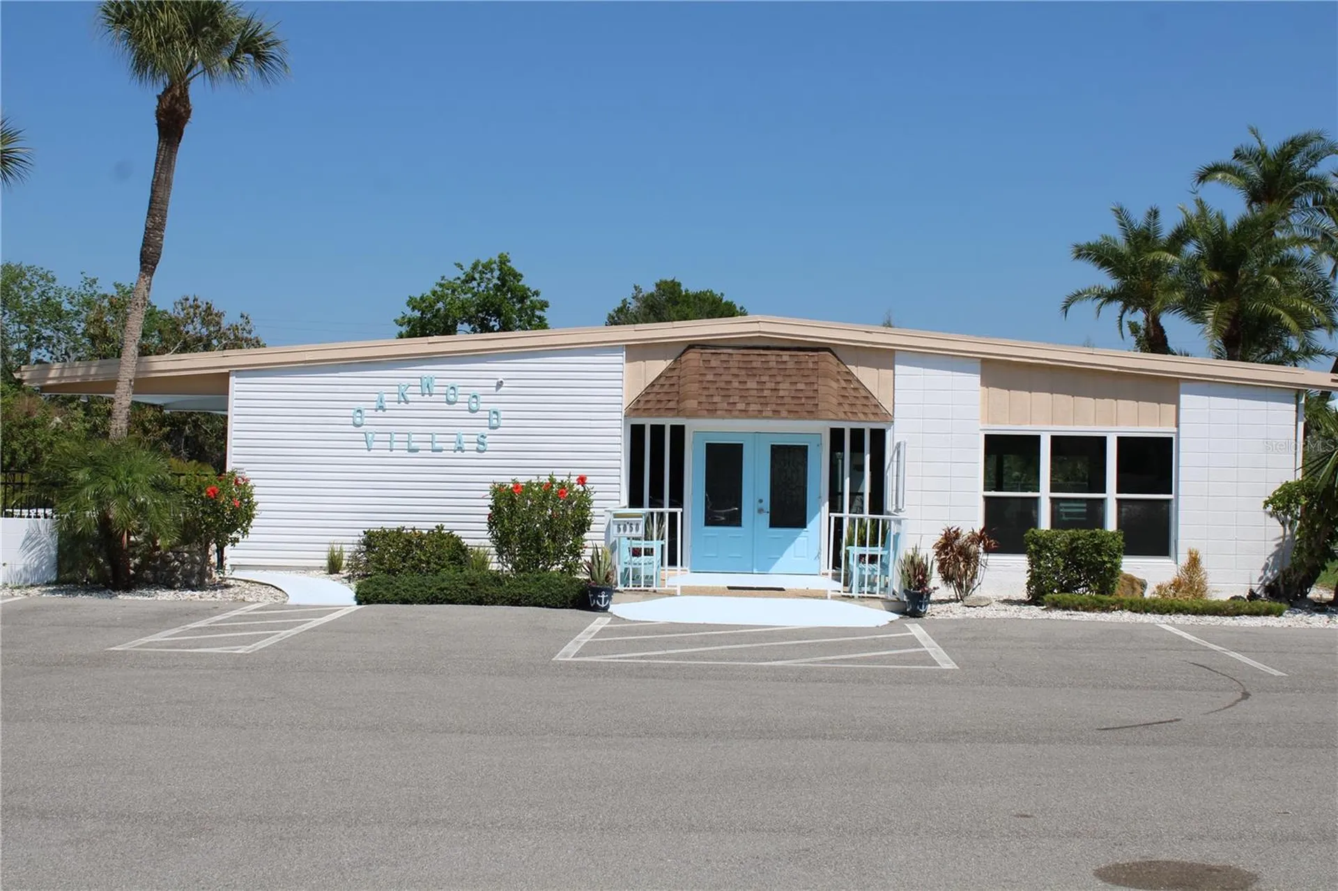 5062 Live Oak Circle Bradenton FL 34207