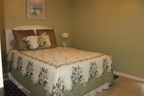 5062 Live Oak Circle Bradenton FL 34207