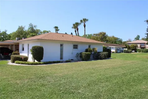 5062 Live Oak Circle Bradenton FL 34207