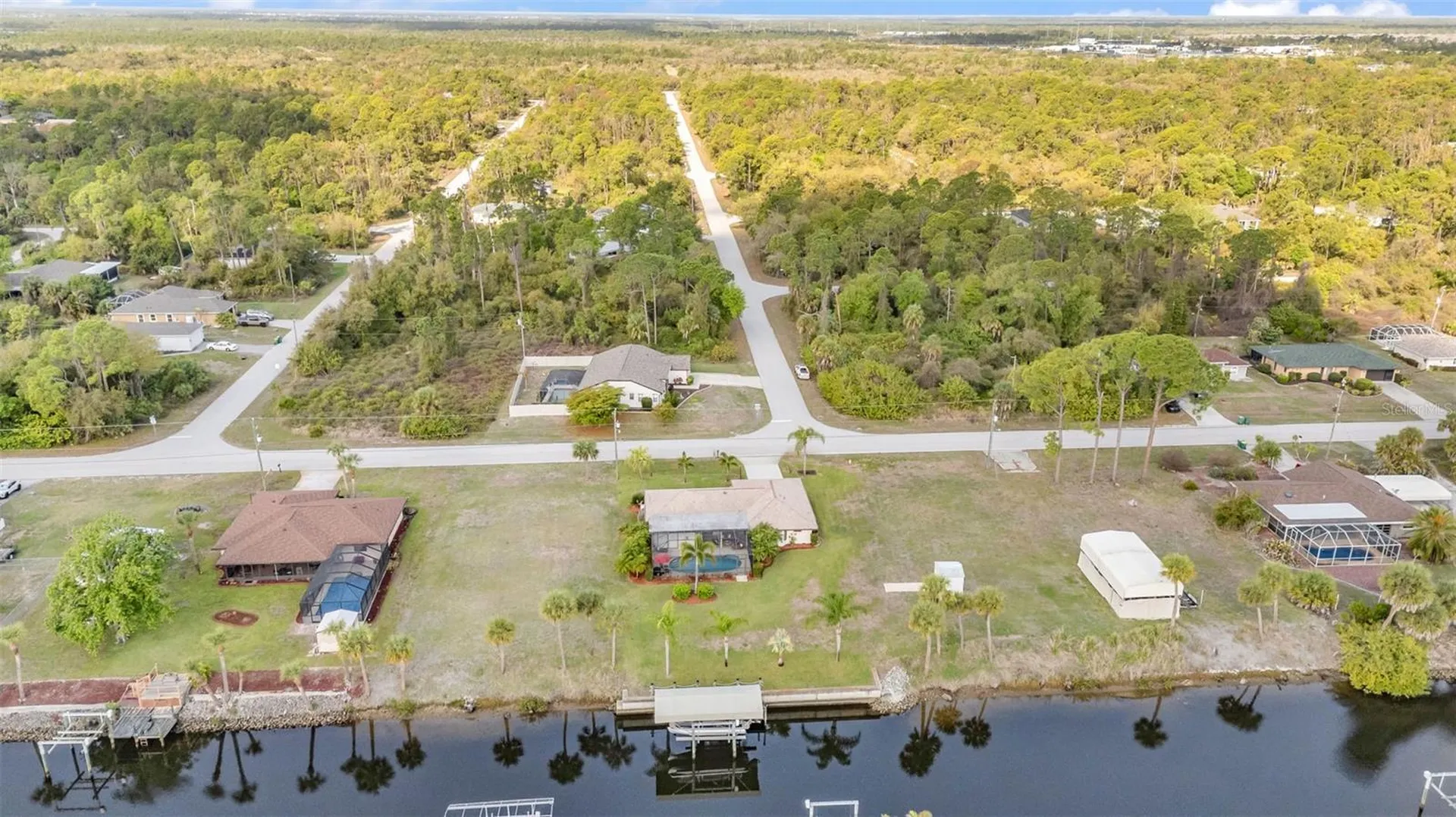 2410 /2418 Como Street Port Charlotte FL 33948