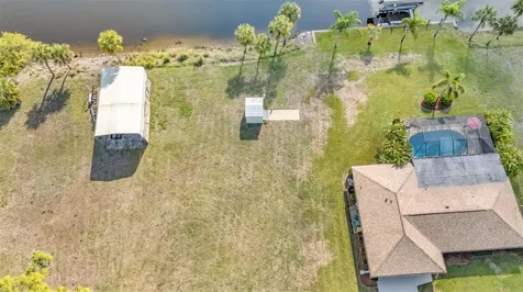 2410 /2418 Como Street Port Charlotte FL 33948