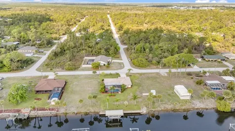 2410 /2418 Como Street Port Charlotte FL 33948