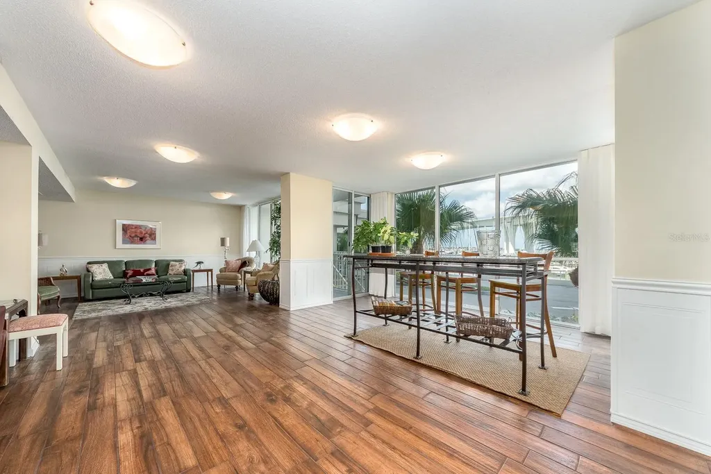100 Pierce Street Clearwater FL 33756