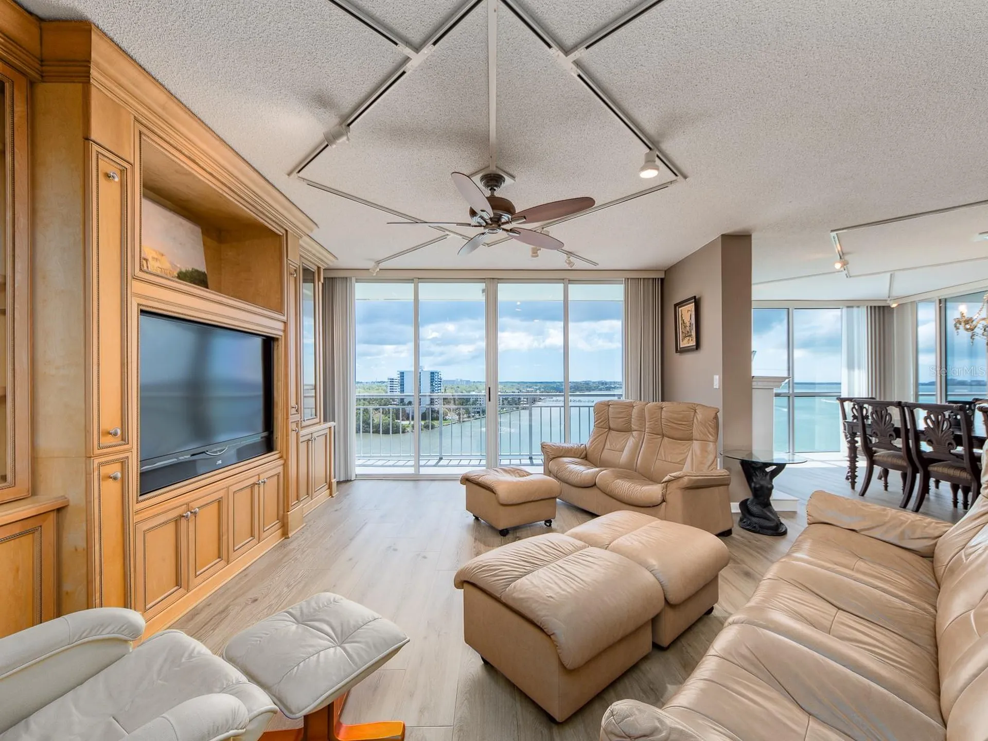 100 Pierce Street Clearwater FL 33756