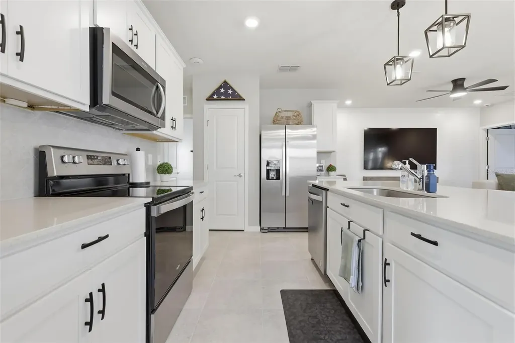 2113 Canopy Terrace Boulevard Deland FL 32724
