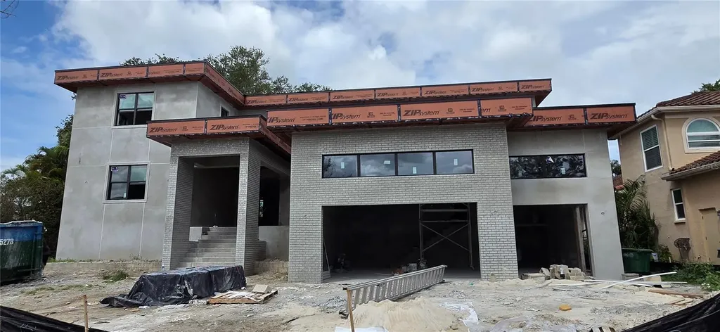 52 Albemarle Avenue Tampa FL 33606