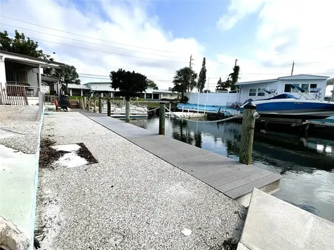 6905 W Bayou Lane Bradenton FL 34207
