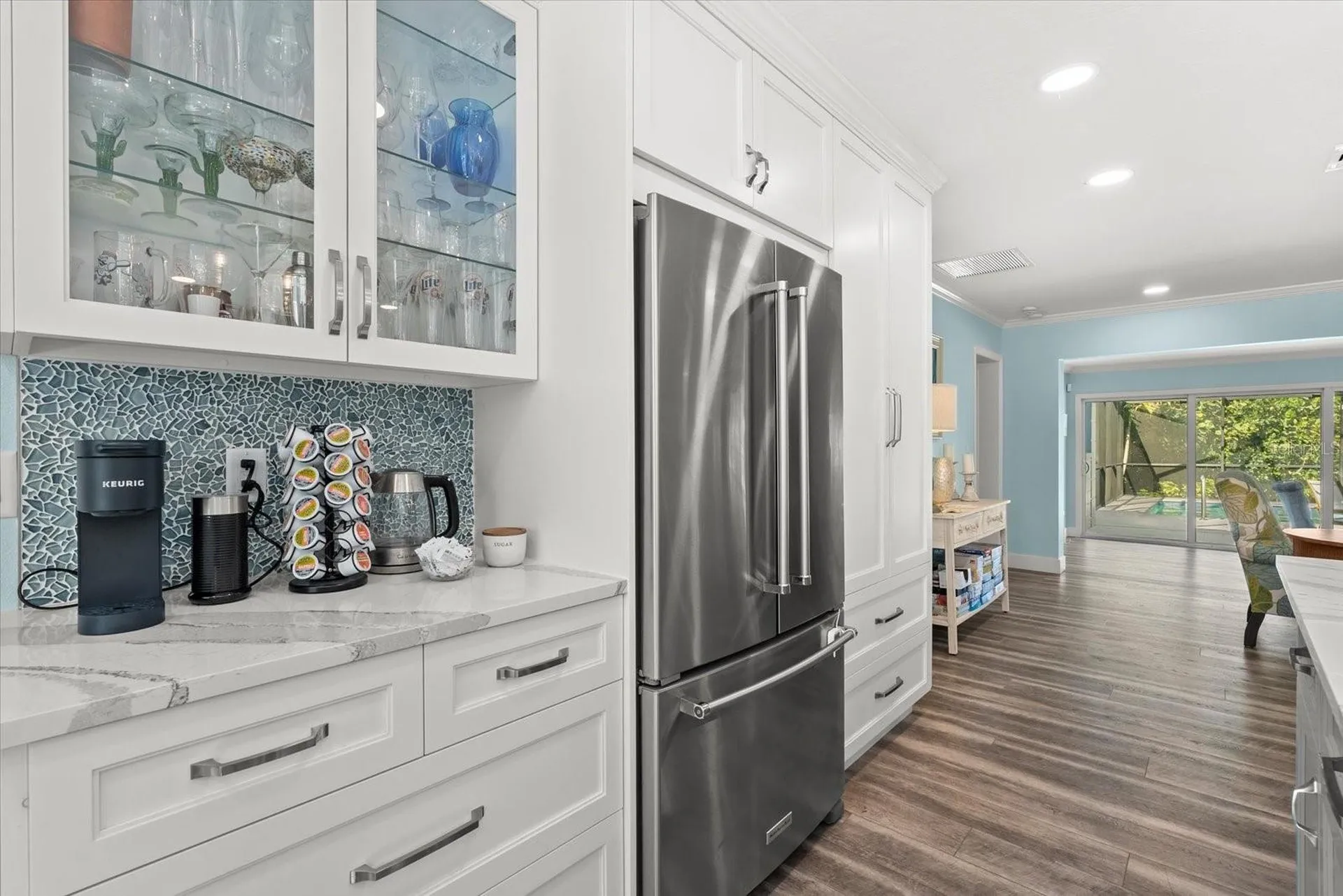 704 Tropical Circle Sarasota FL 34242