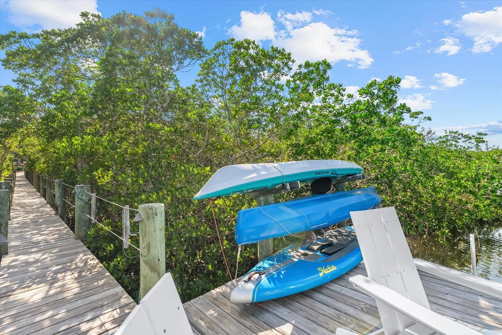 704 Tropical Circle Sarasota FL 34242