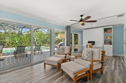 704 Tropical Circle Sarasota FL 34242