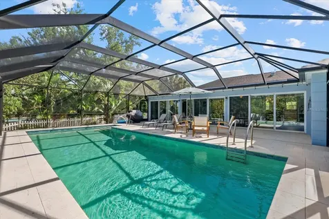 704 Tropical Circle Sarasota FL 34242