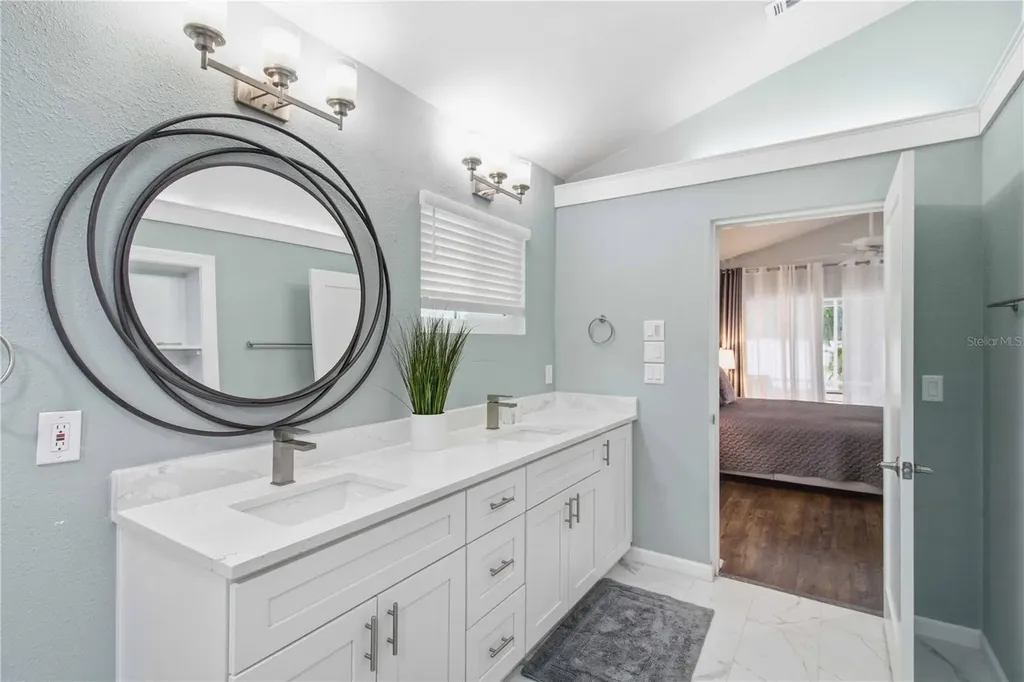 2545 Browning Street Sarasota FL 34237