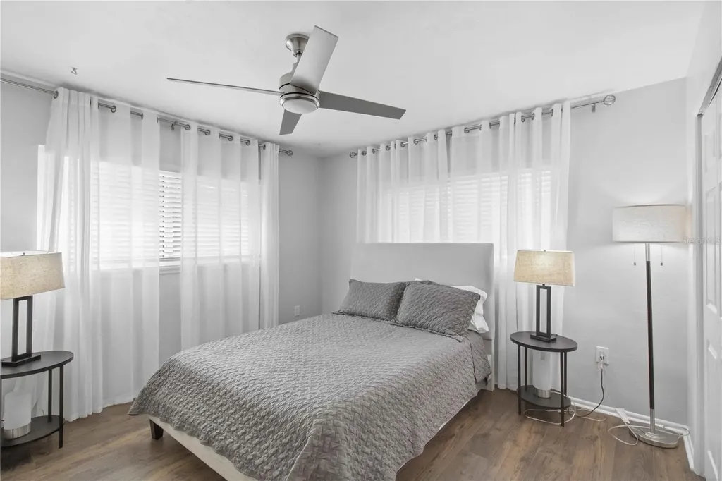 2545 Browning Street Sarasota FL 34237