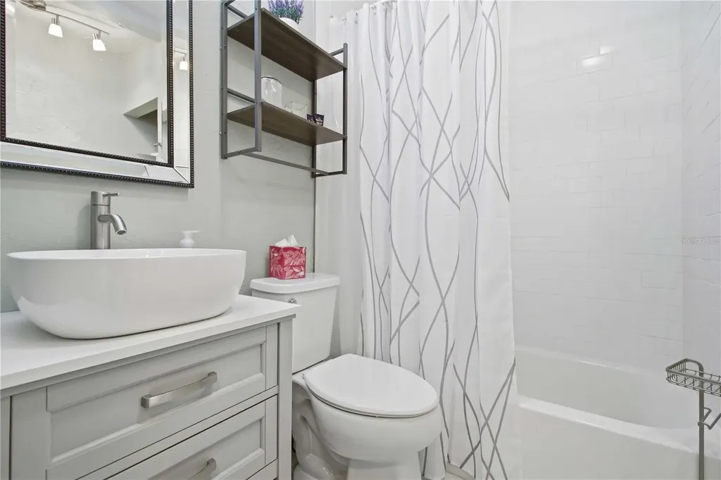 2545 Browning Street Sarasota FL 34237