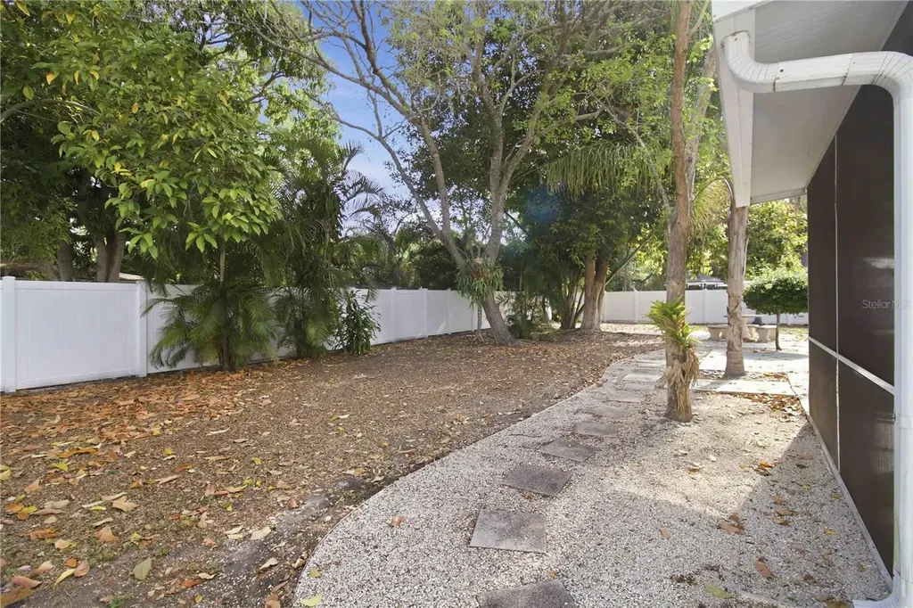2545 Browning Street Sarasota FL 34237