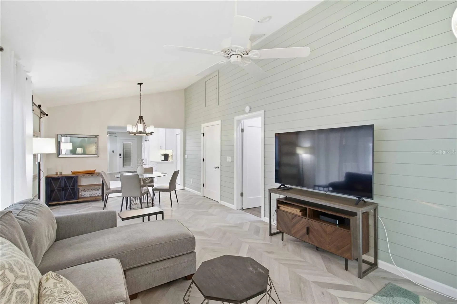 2545 Browning Street Sarasota FL 34237