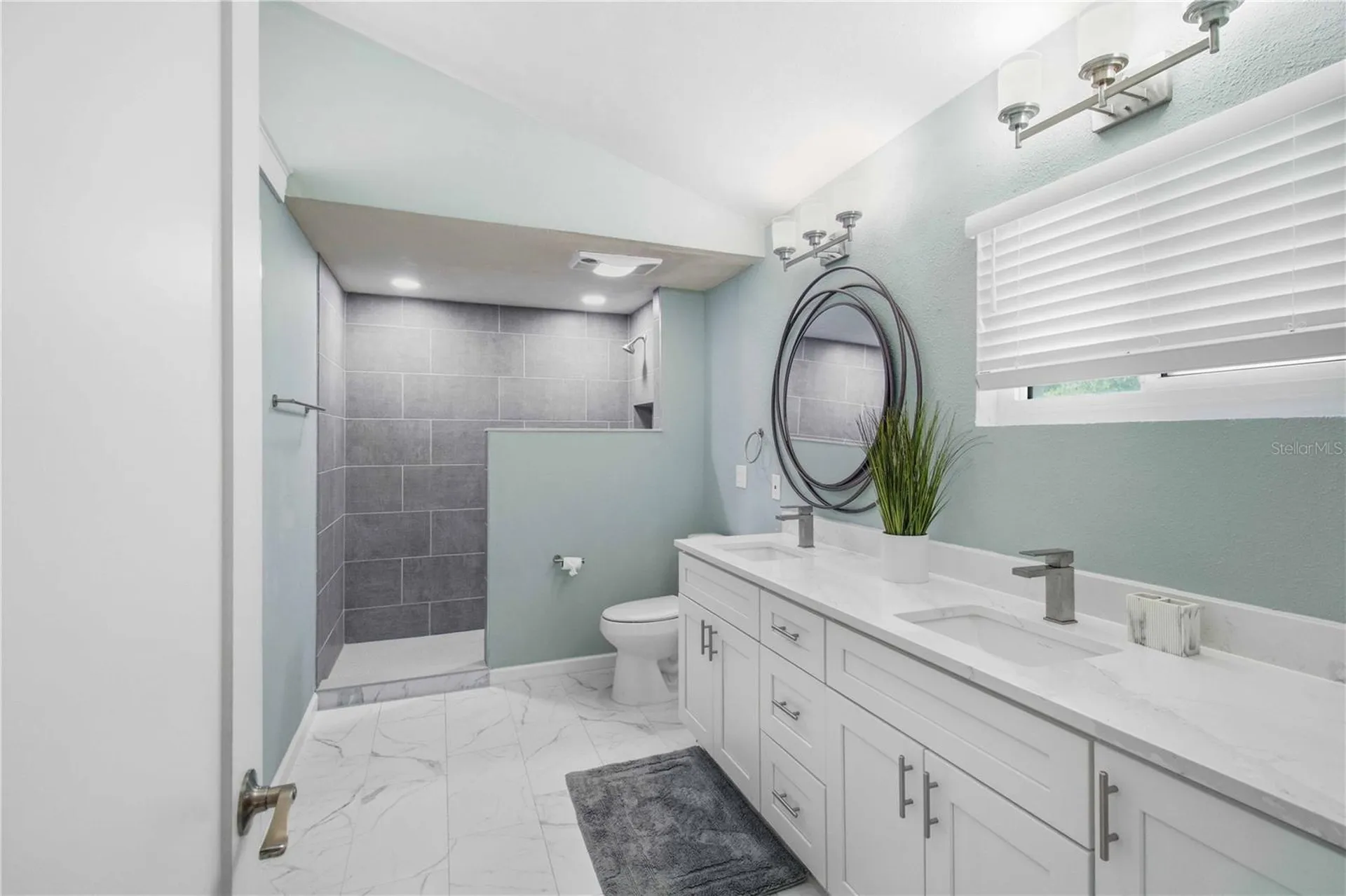 2545 Browning Street Sarasota FL 34237