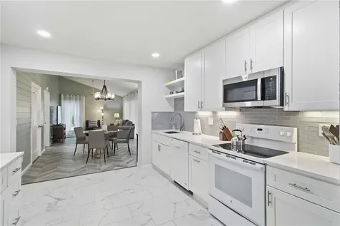 2545 Browning Street Sarasota FL 34237