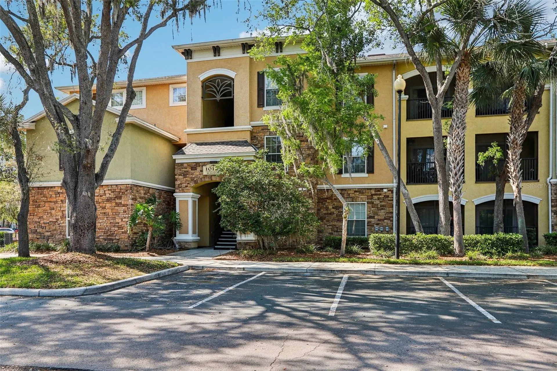 10125 Courtney Palms Boulevard Tampa FL 33619