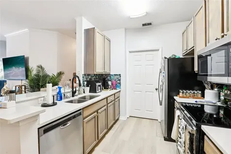 10125 Courtney Palms Boulevard Tampa FL 33619
