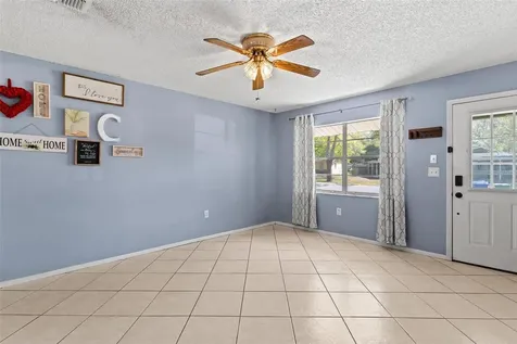 1101 Spruce Court Tavares FL 32778