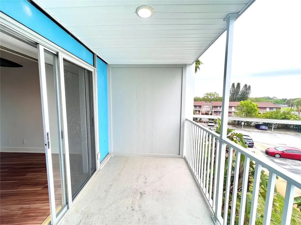 3315 58th Avenue S St Petersburg FL 33712