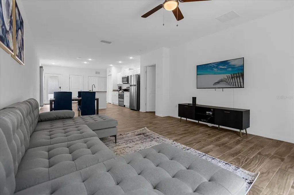 97 N Goldwyn Avenue Orlando FL 32805