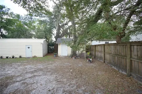 5611 N Mckay Avenue Tampa FL 33603