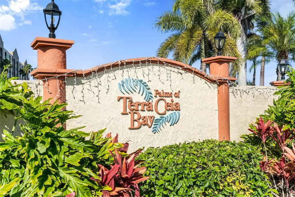 2515 Lantana Lane Palmetto FL 34221