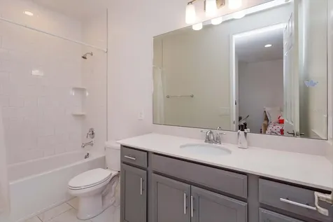1231 Foltz Loop Oakland FL 34787