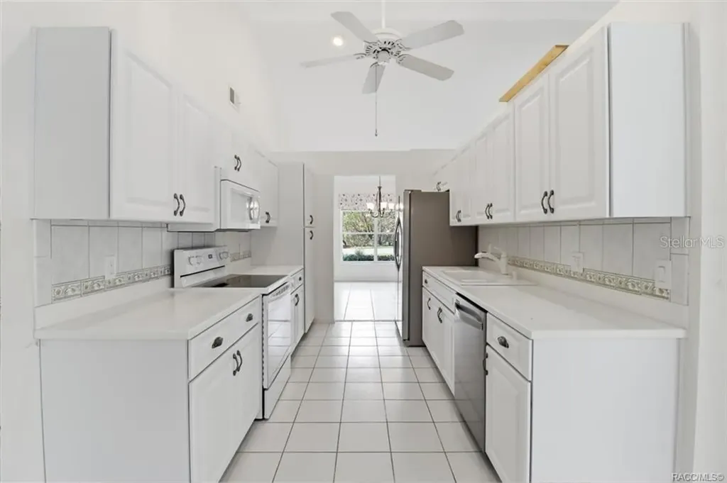 13 Bonnie Court N Homosassa FL 34446