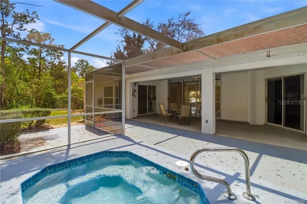13 Bonnie Court N Homosassa FL 34446