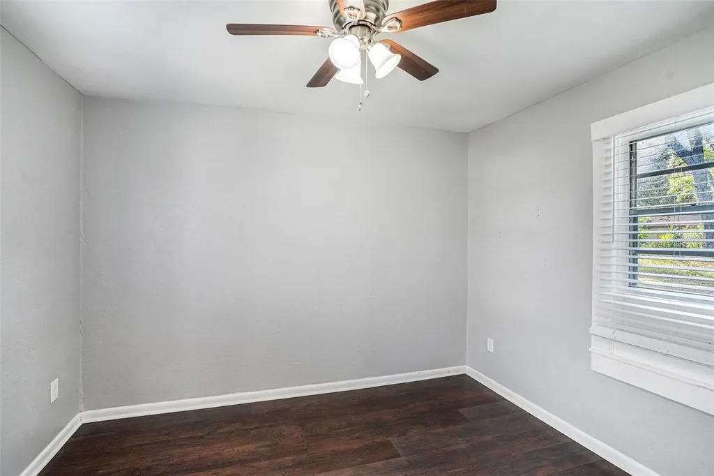1603 E 33rd Avenue Tampa FL 33610