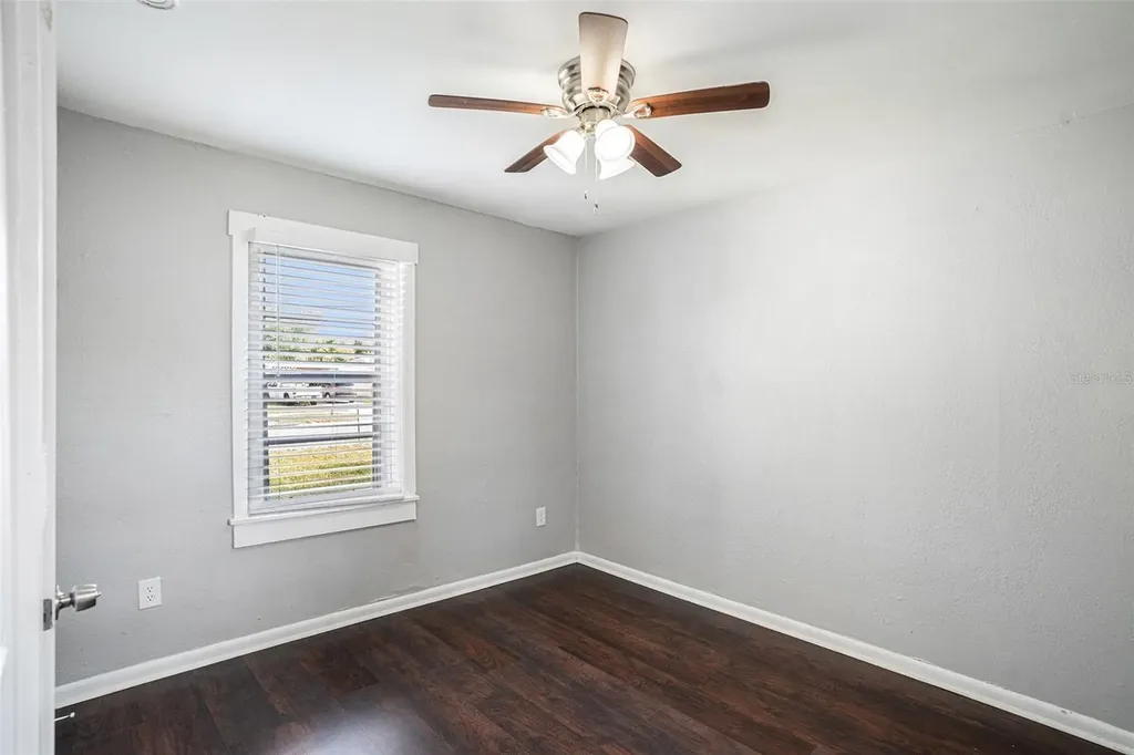 1603 E 33rd Avenue Tampa FL 33610