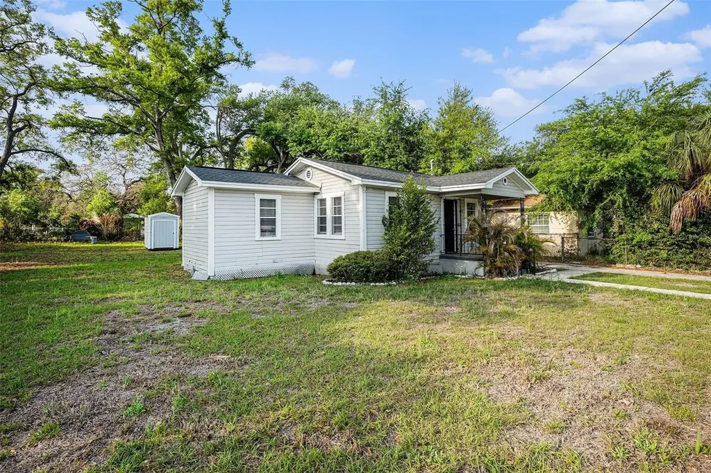 1603 E 33rd Avenue Tampa FL 33610