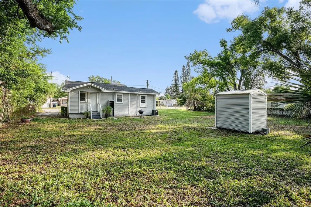 1603 E 33rd Avenue Tampa FL 33610