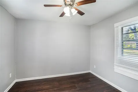 1603 E 33rd Avenue Tampa FL 33610