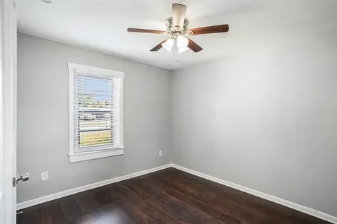 1603 E 33rd Avenue Tampa FL 33610