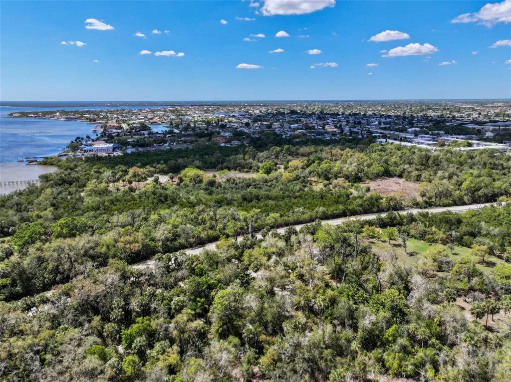 22901 Bayshore Road Punta Gorda FL 33980