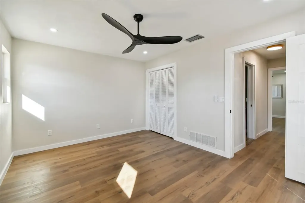 570 Casler Avenue Clearwater FL 33755
