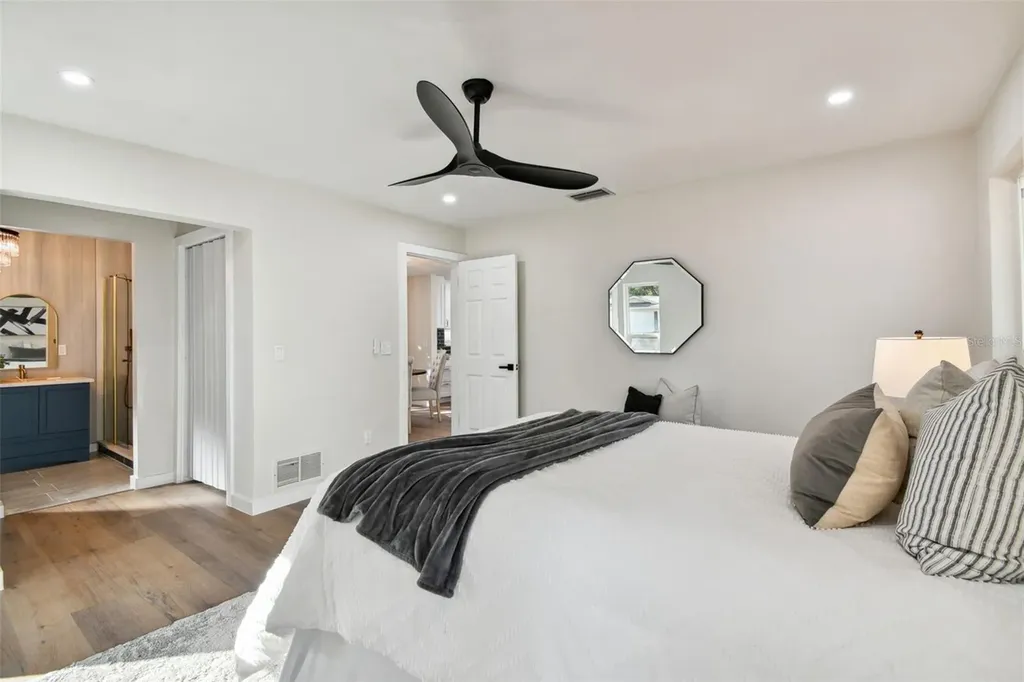 570 Casler Avenue Clearwater FL 33755