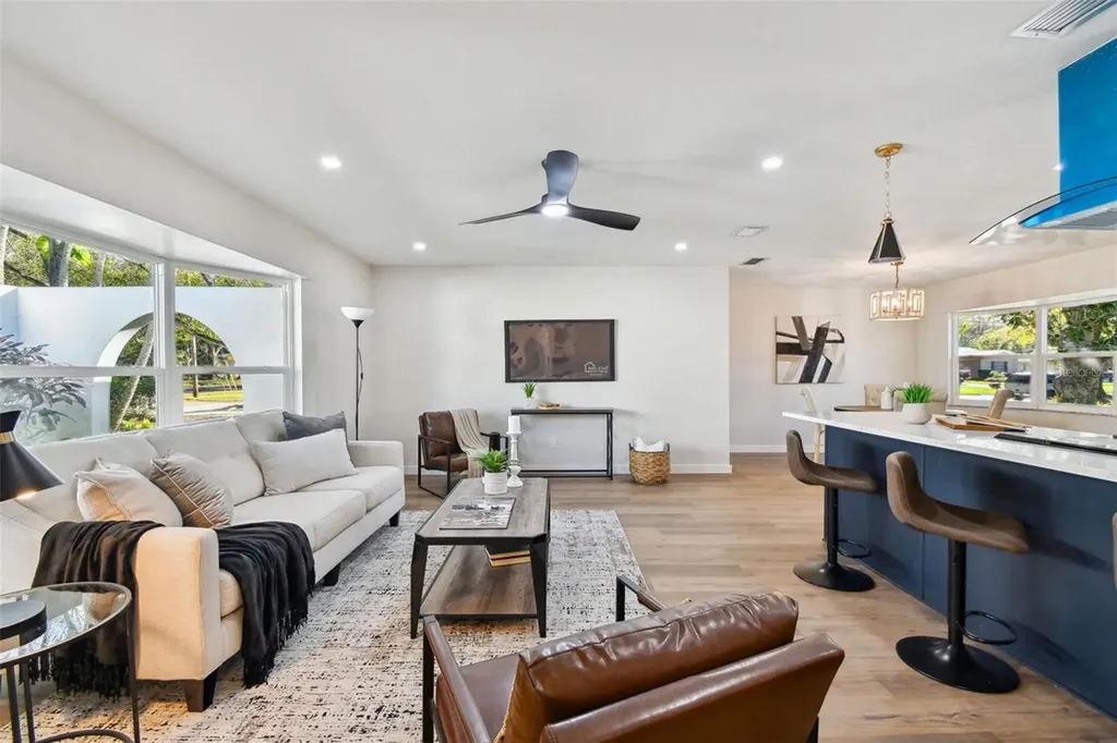 570 Casler Avenue Clearwater FL 33755