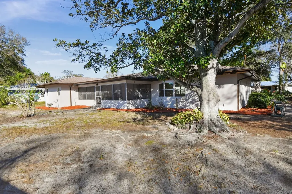 570 Casler Avenue Clearwater FL 33755