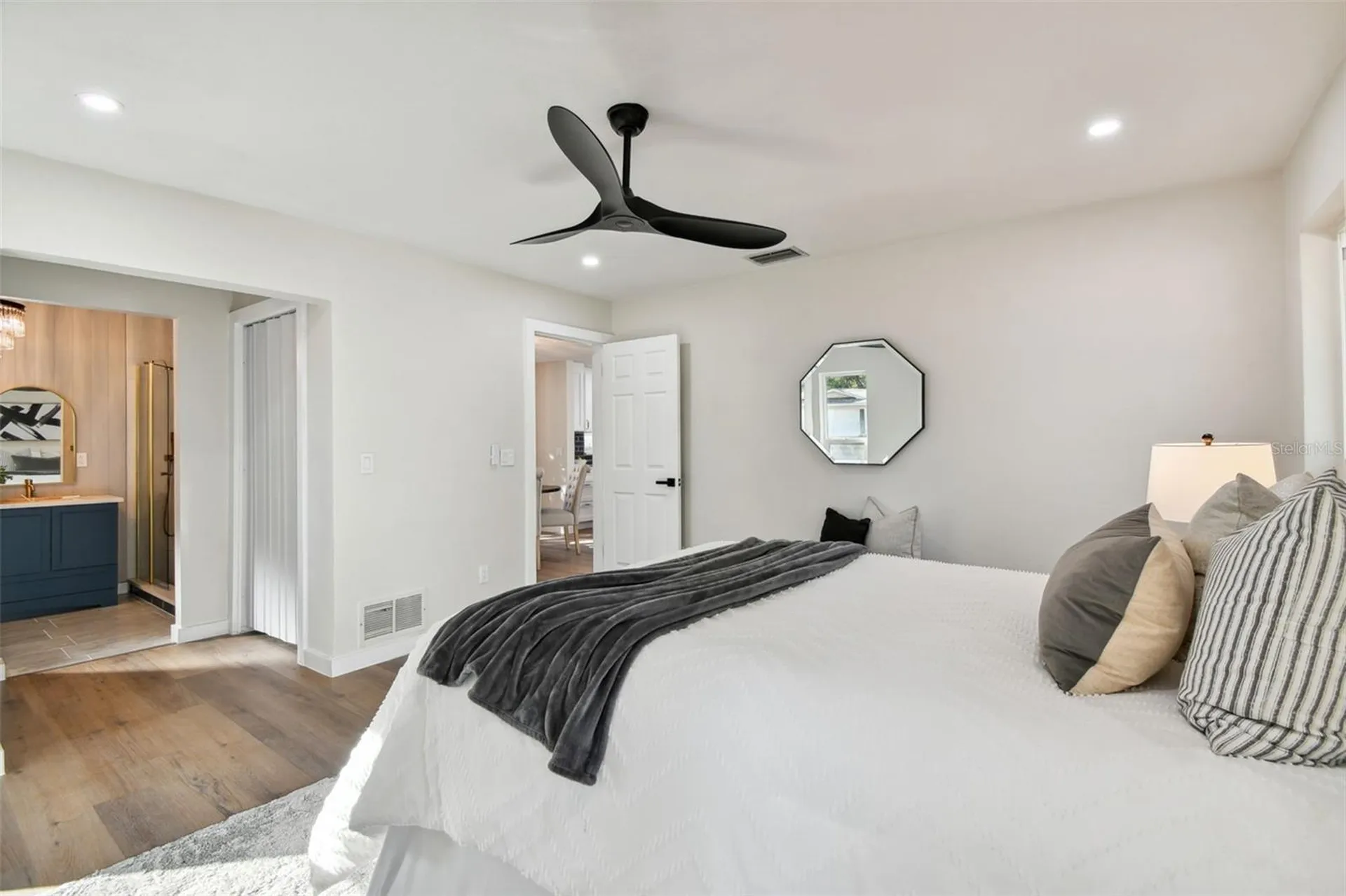 570 Casler Avenue Clearwater FL 33755