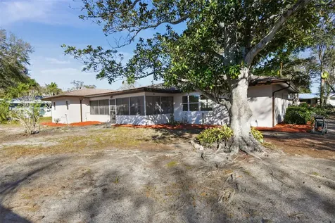 570 Casler Avenue Clearwater FL 33755