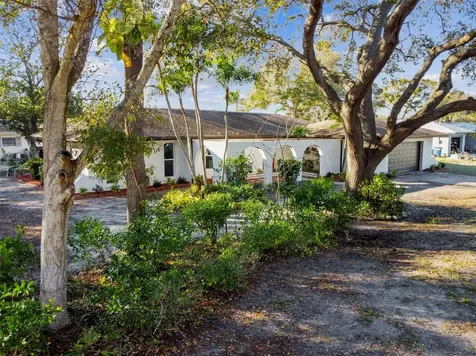 570 Casler Avenue Clearwater FL 33755