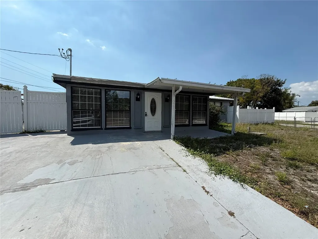 6014 Southern Comfort Boulevard Tampa FL 33634