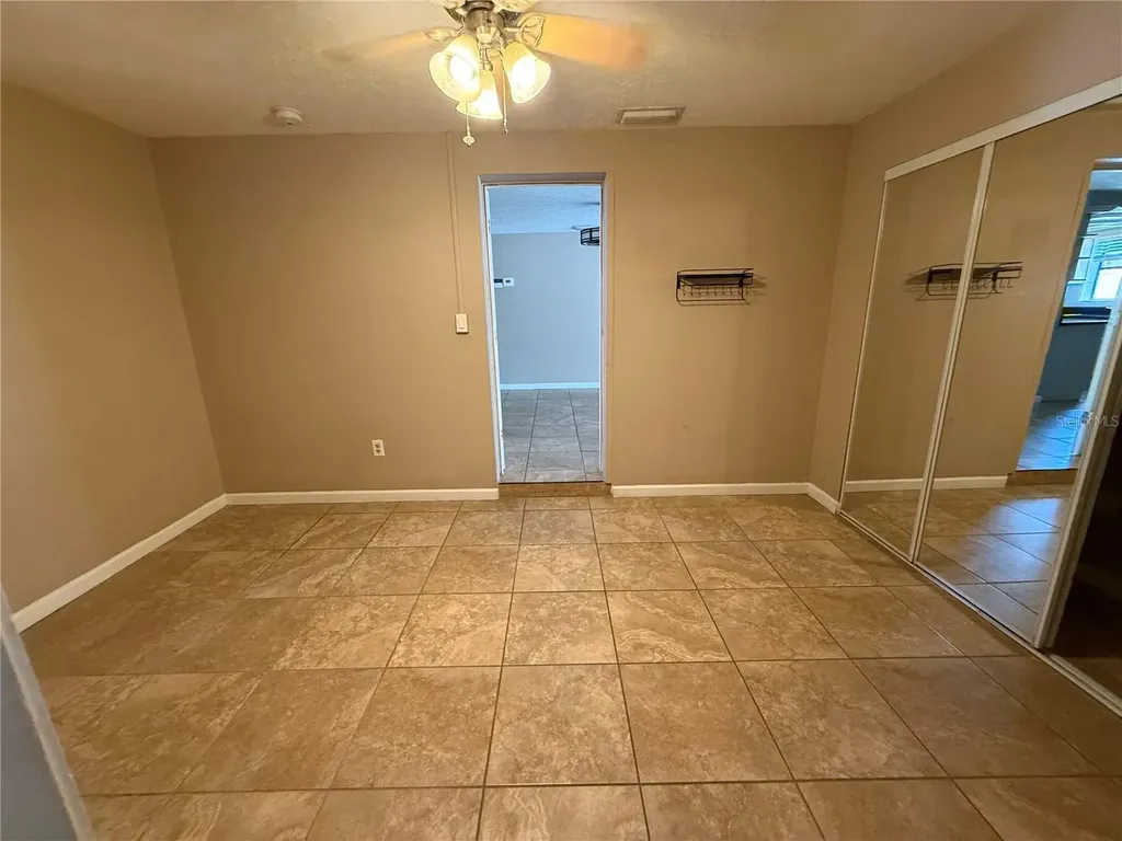 6014 Southern Comfort Boulevard Tampa FL 33634