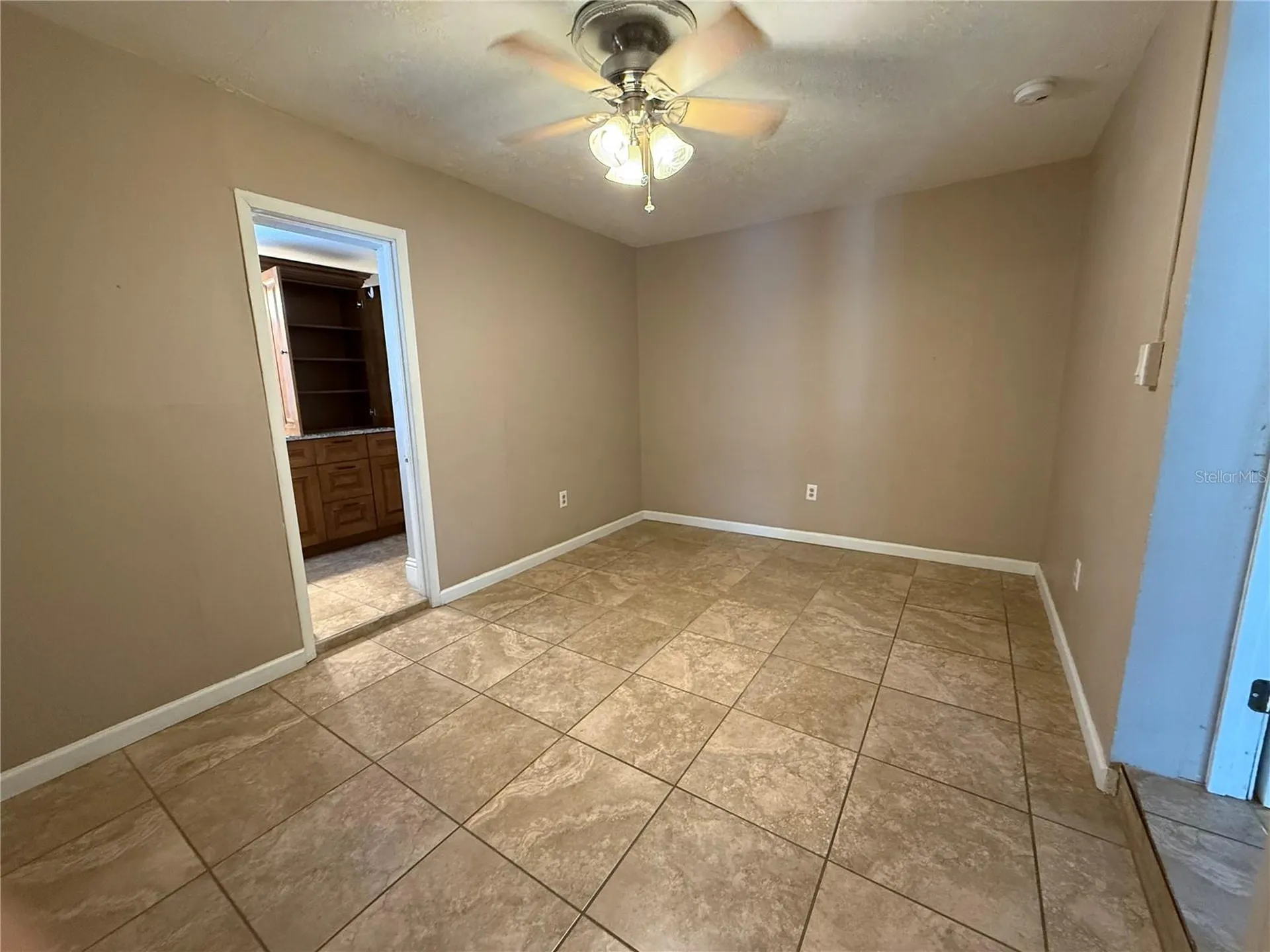6014 Southern Comfort Boulevard Tampa FL 33634